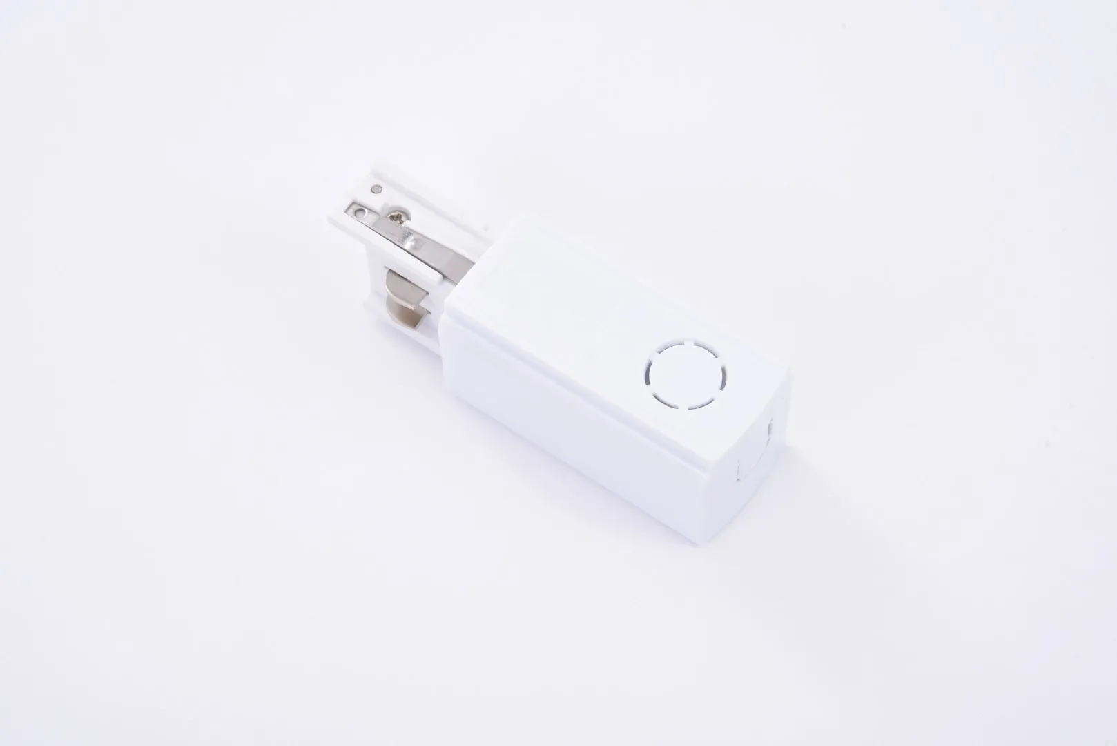 TRACK 3LINE END POWER LEFT WH